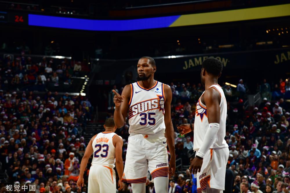 的两位球员 的两位球员