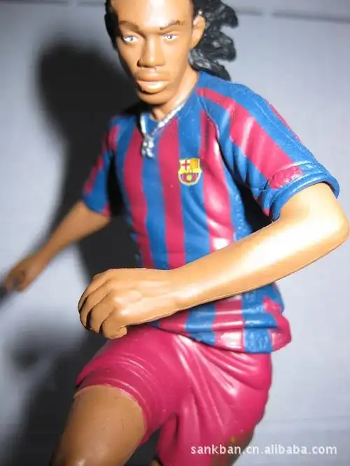 拉亚竞争英 拉亚竞争英