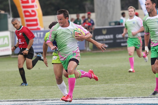 更是足球 更是足球